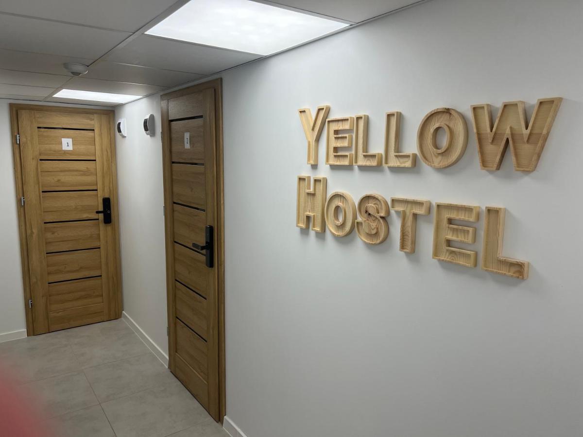 Yellow Hostel 24H - Sniadanie I Obiad Gratis - Free Parking คาโตวีตเซ ภายนอก รูปภาพ